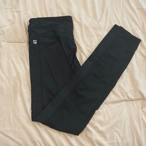 Black Fabletics leggings